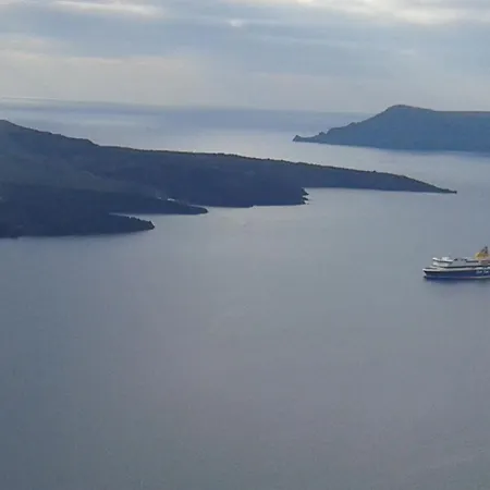 Asma Fira (Santorini)