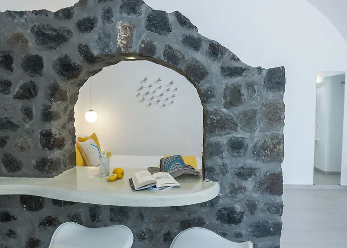 أسماء سويتس *