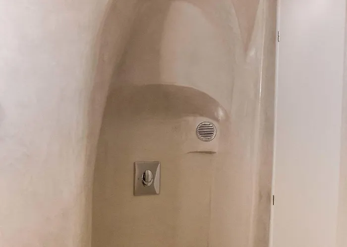 أسماء سويتس ثيرا