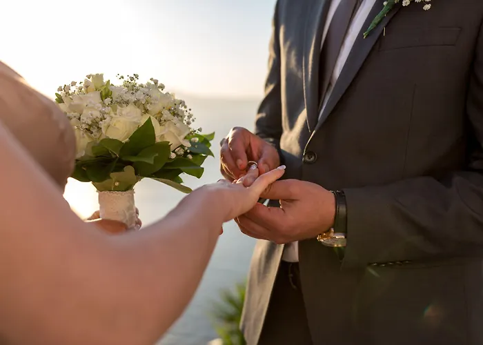 Asma Fira (Santorini)